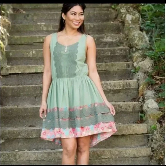 green emerald velvet dress Amazon.com: Matilda Jane Clothing Mint Plaid Tiered Easy As Pie A-Line Dress main image 0